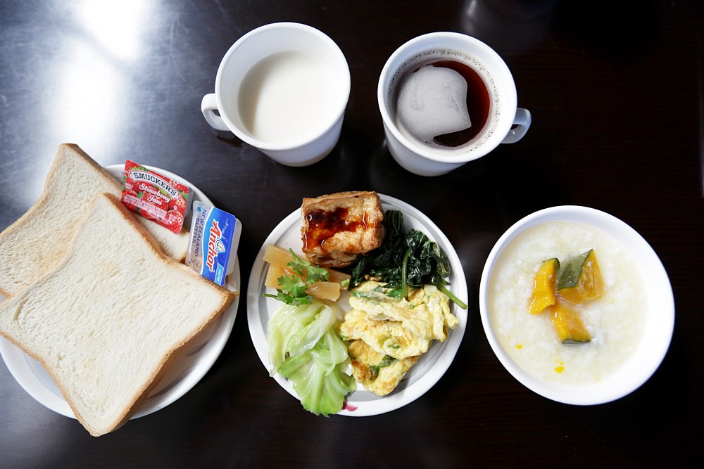 埔里溫泉飯店推薦 香亭飯店超大溫泉浴池 台14埔霧公路景點觀音瀑布旁