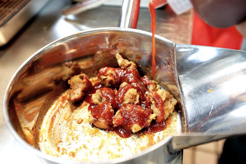 崔炸雞 韓式炸雞銅板美食 釜山人的家鄉味炸雞 四種醬料口味變化多
