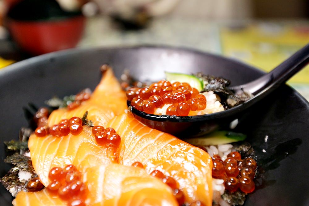 御三家北海道祭 滿到爆炸羅臼鮭魚卵飯 千顆鮭魚在嘴裡爆開用味蕾暢遊北海道