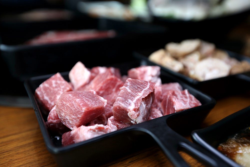 香香燒肉工坊 豐原燒肉吃到飽 極上牛舌霜降牛剝殼白蝦通通吃到飽