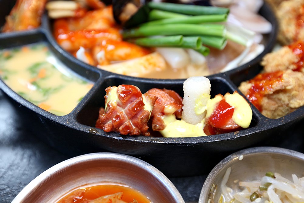 拉拉廚房韓式料理 爆炸豐盛的隱藏版雞雞鍋大推 手拉手吃炸雞的起司泡泡根本是北國雪景