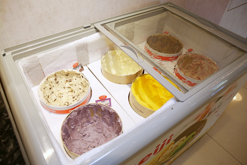 良食煮意有機鍋物 有機葉菜吃到飽 消費滿千鮮蝦盤買一送一 明治冰淇淋無限供應