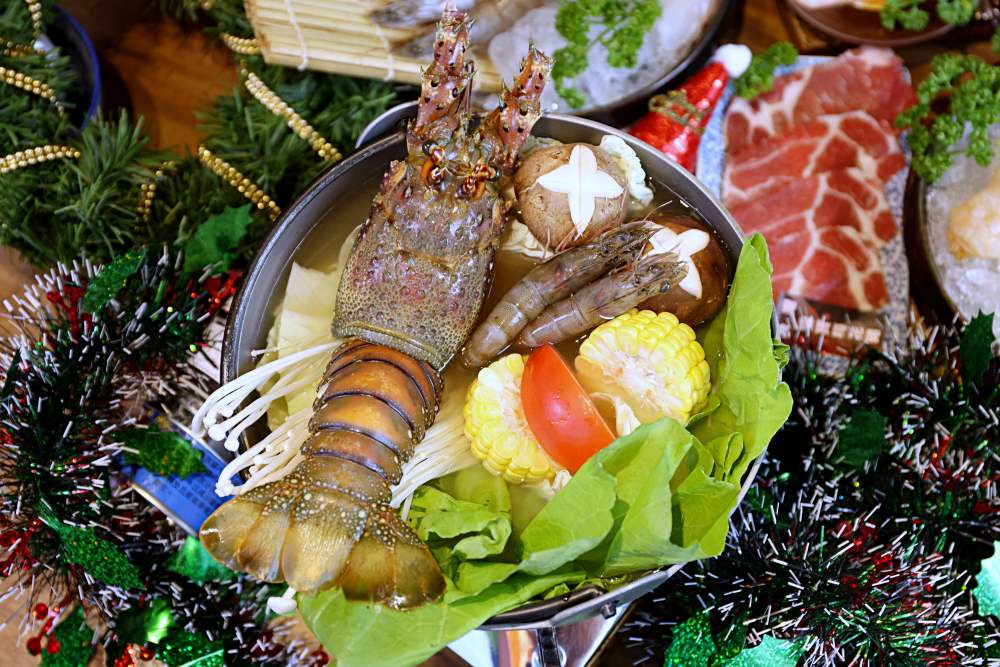 富田燒肉超狂燒肉約會餐廳 和牛燒肉+龍蝦火鍋，滿桌好料超澎湃！