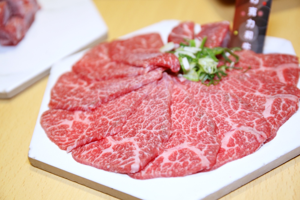 富田和牛燒肉推出母親節套餐 日本A5和牛、巧克力和牛、美國牛小排，再送母親節蛋糕 美味又超值