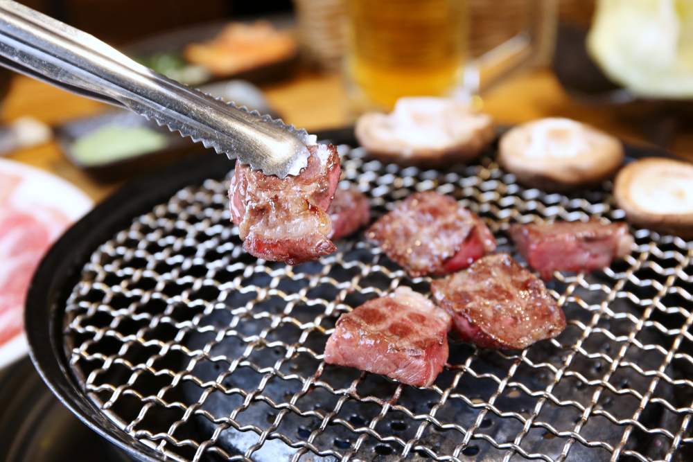 (已歇業)秋今醉 逢甲夜市燒肉店 一次就能吃到二種日本A5和牛好奢華