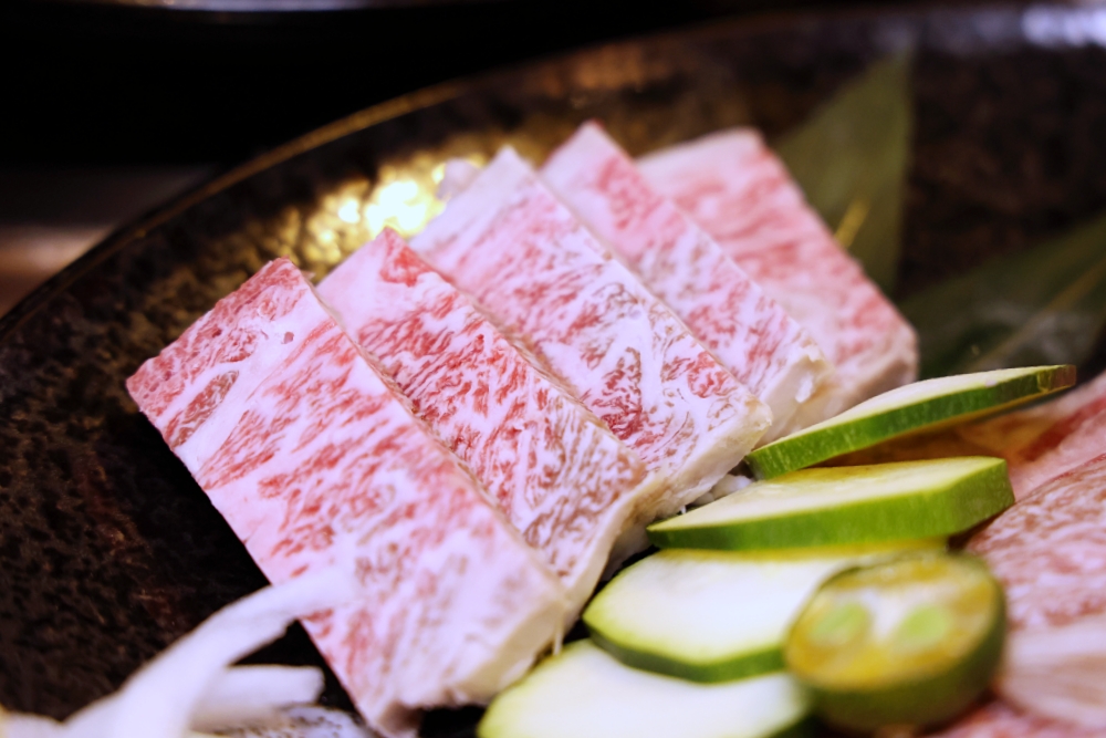 本藏燒肉 台中海線也有燒肉吃到飽！日系居酒屋風燒烤店就在大甲鎮瀾宮旁