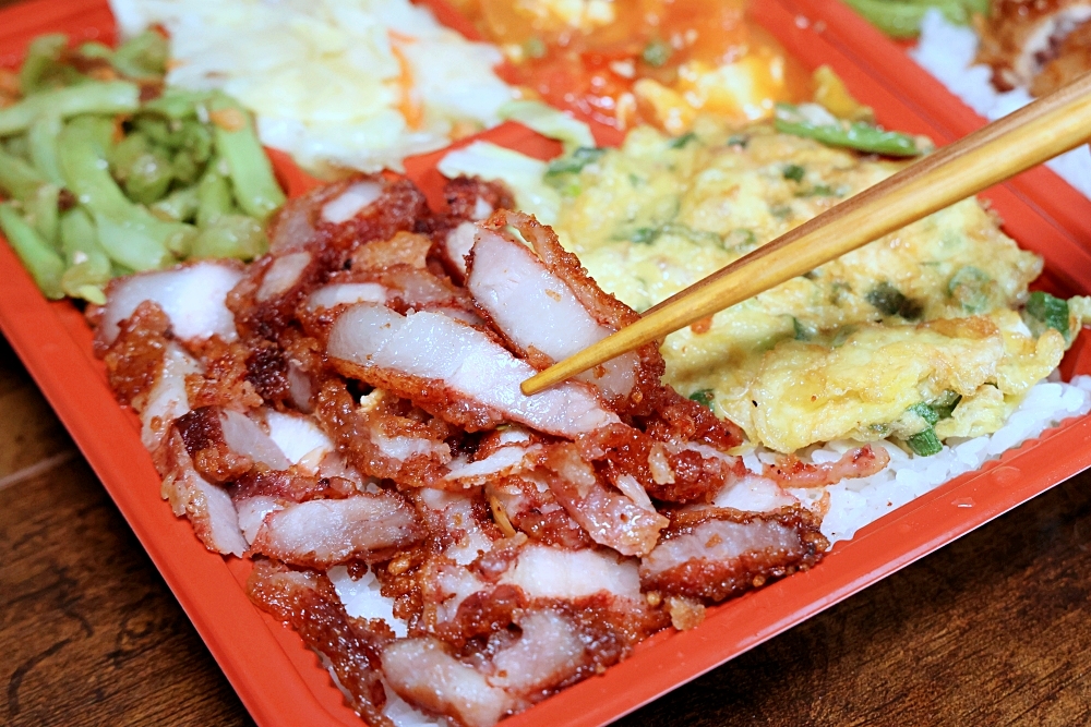 南屯魯肉飯 | 南屯市場人氣魯肉飯，燒肉便當、雞腿便當、控肉便當都想要，好難抉擇！