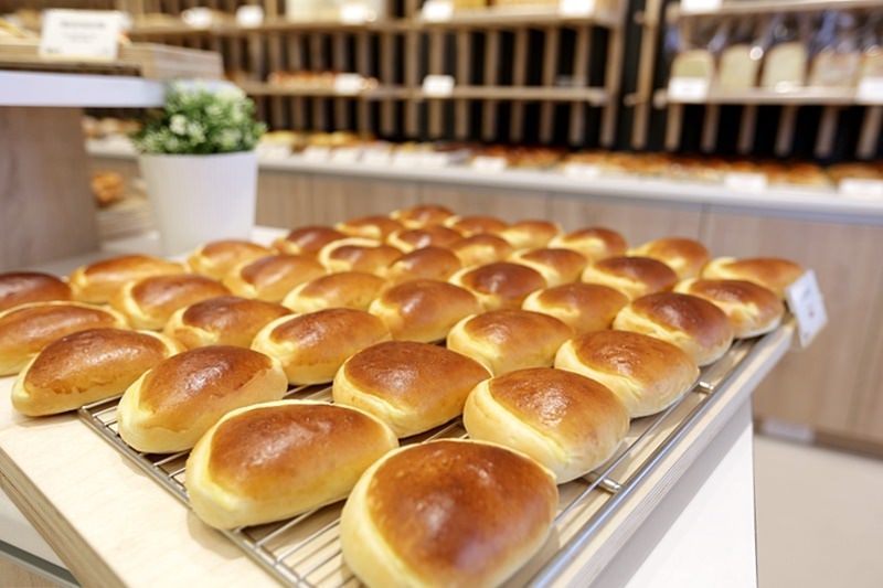 台中 | 品麵包 50多種慢活發酵完熟吐司 保水柔軟吃的到原始麥香 台中最早起的日系麵包店
