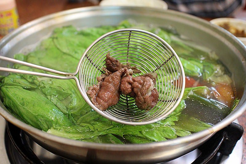 台南。麻豆 | 牛狀元牛肉湯 在地人吃的涮牛肉鍋