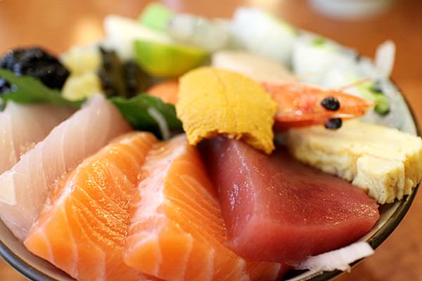 台中。西屯 | 高町日本料理 豪華生魚片蓋飯的首選